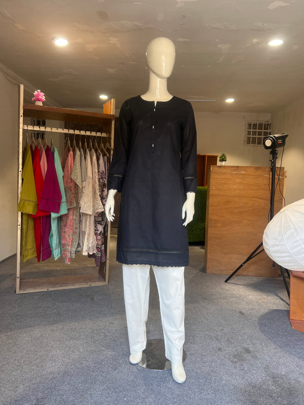 ZAHRA SOLID LAWN SHIRT