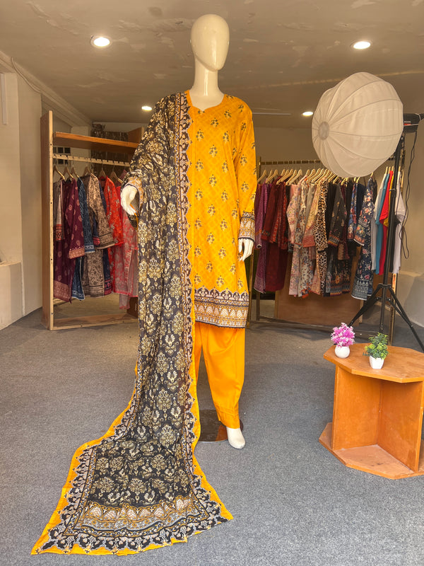 MAHNAZ STITCHED PRINTED 3PIECE LAWN