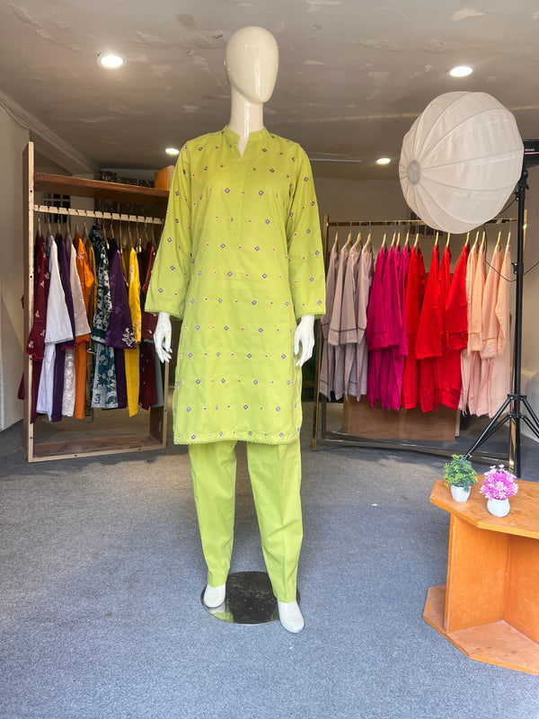 BEECHTREE EMBROIDERED STITCHED 2PIECE LAWN