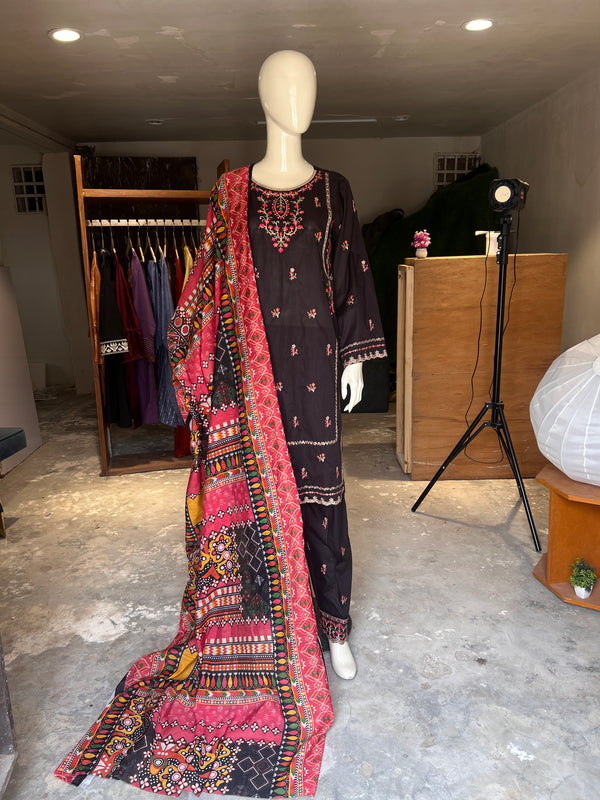KHAADI STITCHED EMBROIDERED 2PIECE