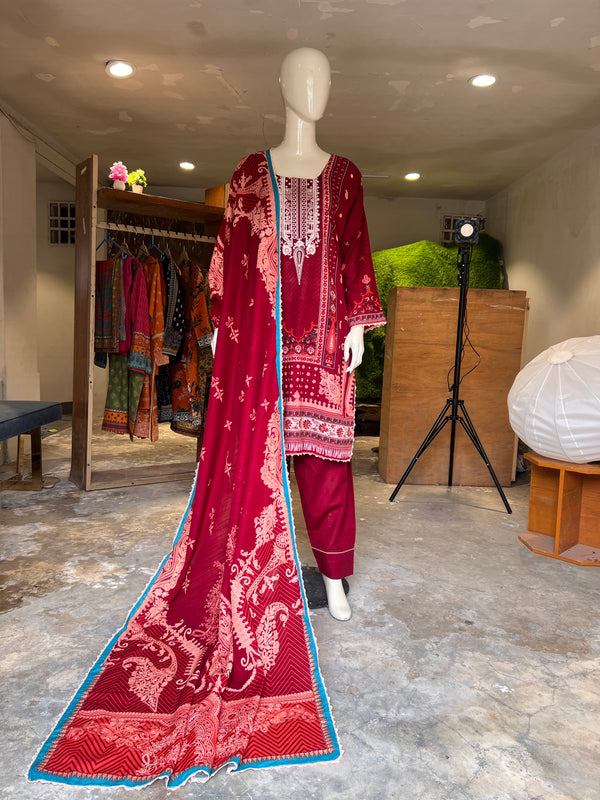 ZELLBURY STITCHED EMBROIDERED KHADDAR 3PIECE