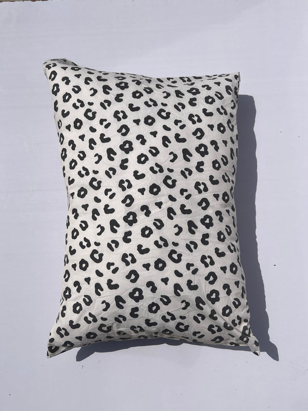 PILLOW COVER